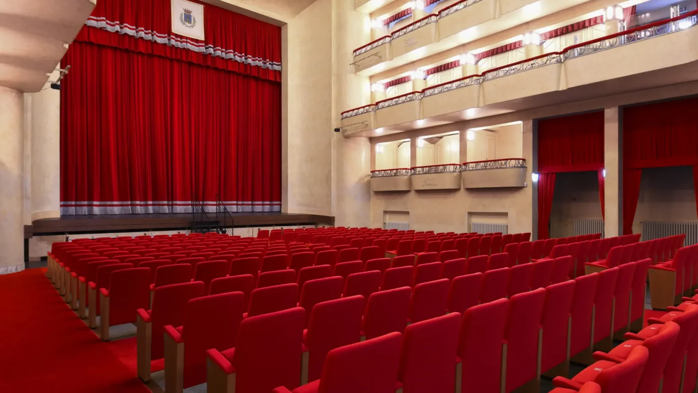 Sipario Teatro Civico - La Spezia