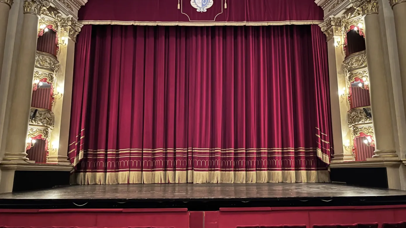 Sipario Teatro Filarmonico - Verona