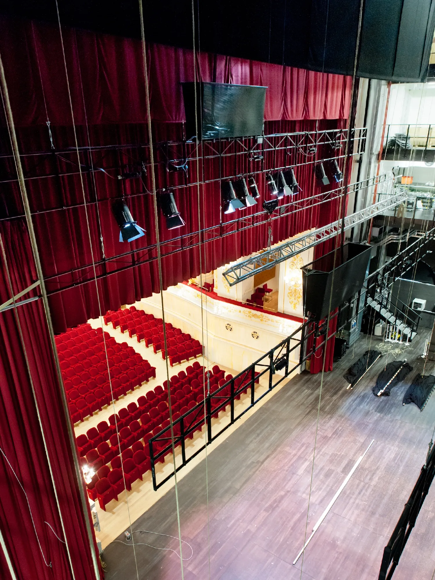 DCM_TeatroGalli-img02