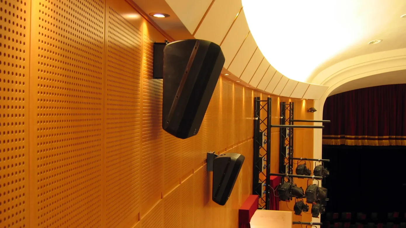 Rivestimenti Acustici Teatro Comunale Ventimiglia